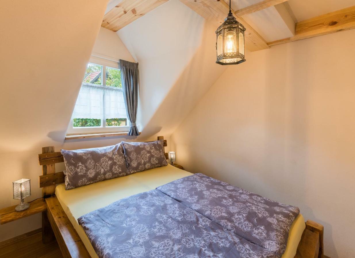 Adelinenhof - Ferienapartments, Fasten, Wellness & Gesundheit Burg  Esterno foto