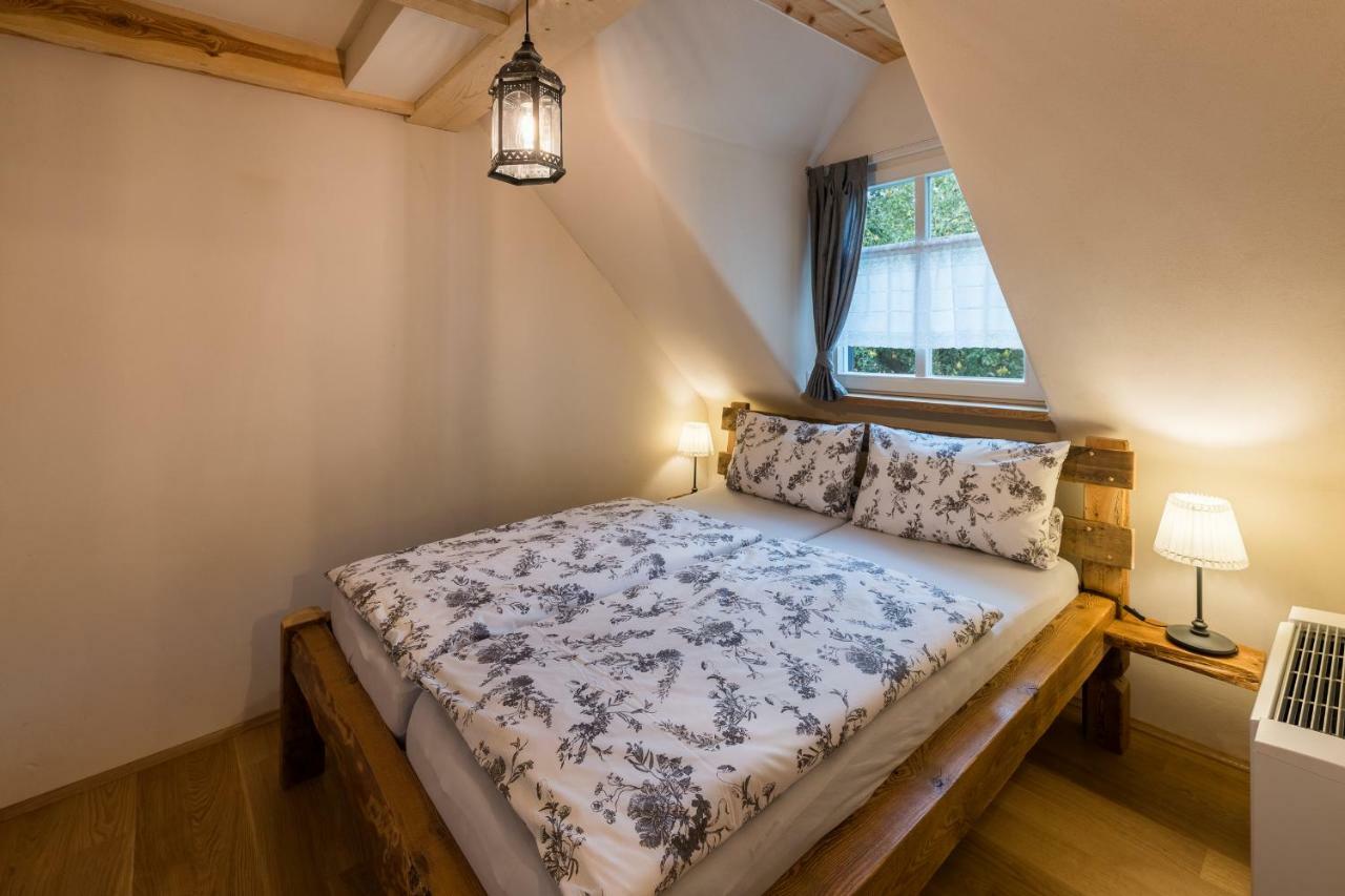 Adelinenhof - Ferienapartments, Fasten, Wellness & Gesundheit Burg  Esterno foto